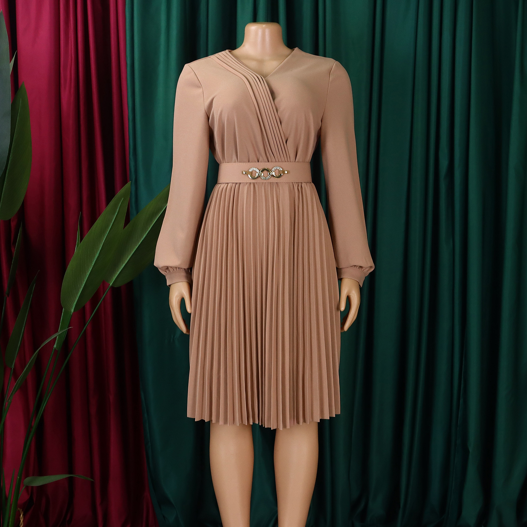 Chivon Long Sleeve dress